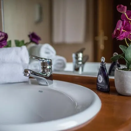 فندق De إلثييغو